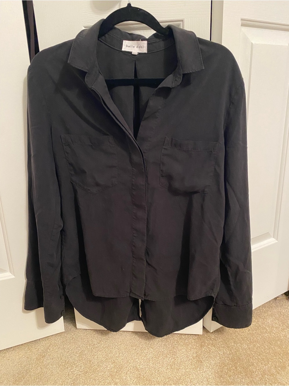 Bella Dahl Women's Black Button-Front Shirt